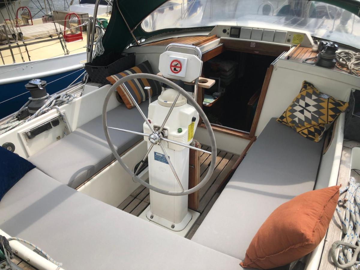 Stay Only Or Sailaway With Friends And Family Have More Fun メーデムブリク エクステリア 写真
